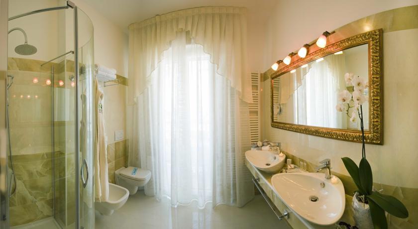 Hotel Nord Est Gabicce Mare Camera foto